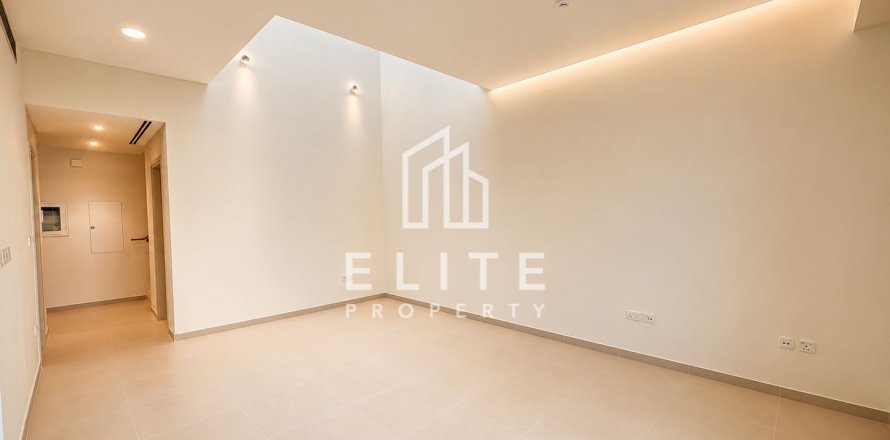 Townhouse in Arabian Ranches 3, Dubai 3 bedrooms, 125 sq.m. № 121589