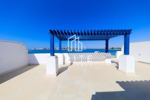 Villa in Palma Residences, Palm Jumeirah, Dubai 5 bedrooms, 314 sq.m. № 121592 - photo 11