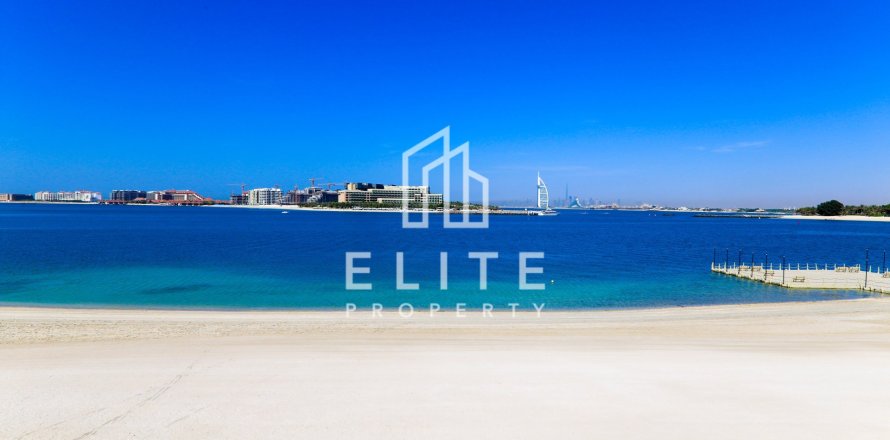 Villa in Palma Residences, Palm Jumeirah, Dubai 5 bedrooms, 314 sq.m. № 121592