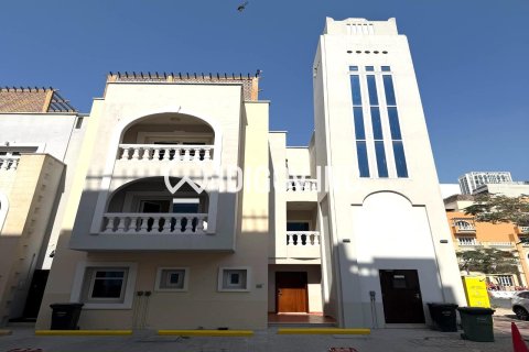 تاون هاوس في District 15, دائرة قرية جميرا, دبي 5 غرف نوم , 242.57 م² رقم 120931 - صورة 13