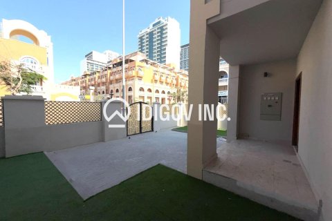 تاون هاوس في District 15, دائرة قرية جميرا, دبي 5 غرف نوم , 242.57 م² رقم 120931 - صورة 4