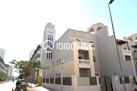 تاون هاوس في District 15, دائرة قرية جميرا, دبي 5 غرف نوم , 242.57 م² رقم 120931 - صورة 10