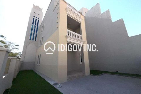 تاون هاوس في District 15, دائرة قرية جميرا, دبي 5 غرف نوم , 242.57 م² رقم 120931 - صورة 2