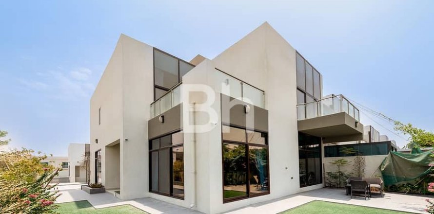 Adosado en Mohammed Bin Rashid City, Dubai, 4 dormitorios, 288 m², № 57909