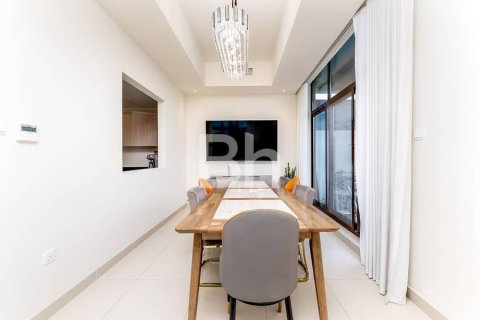 Adosado en Mohammed Bin Rashid City, Dubai, 4 dormitorios, 288 m², № 57909 - foto 5