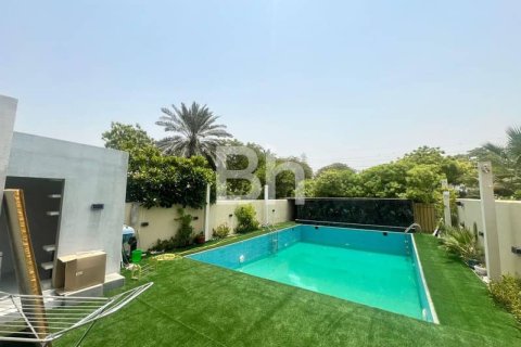 Снять в аренду таунхаус в The Springs, Дубай: 3 спальни, 214м², № 57907 - фото 10