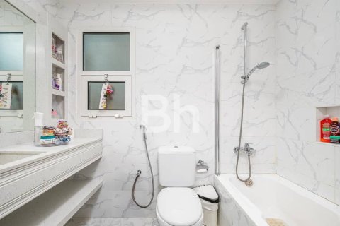 Appartement à Remraam, Dubai, 3 chambres, 205 m², № 57910 - photo 15