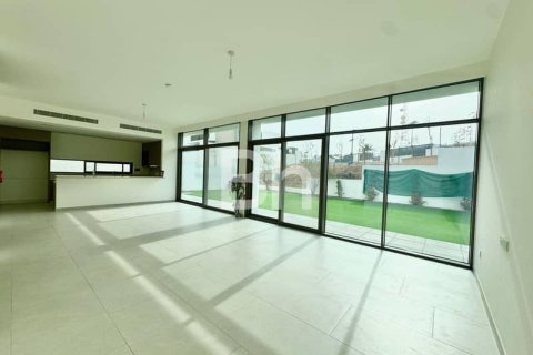 Villa à Al Furjan, Dubai, 5 chambres, 570 m², № 57905 - photo 1