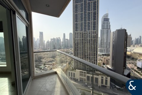 Apartment in BURJ VIEWS in Downtown Dubai (Downtown Burj Dubai), Dubai 2 bedrooms, 125 sq.m. № 99096 - photo 8