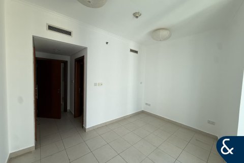 Apartment in BURJ VIEWS in Downtown Dubai (Downtown Burj Dubai), Dubai 2 bedrooms, 125 sq.m. № 99096 - photo 4