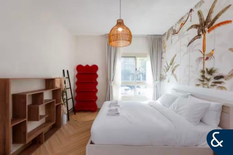 Apartment in AL DHAFRAH in Greens, Dubai 1 bedroom, 71 sq.m. № 99111 - photo 10