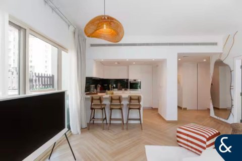 Apartment in AL DHAFRAH in Greens, Dubai 1 bedroom, 71 sq.m. № 99111 - photo 6