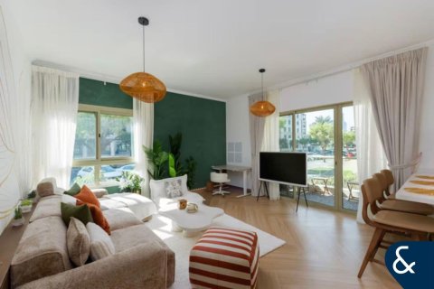 Apartment in AL DHAFRAH in Greens, Dubai 1 bedroom, 71 sq.m. № 99111