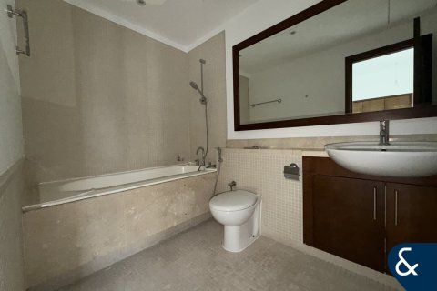 Apartment in SOUTH RIDGE in Downtown Dubai (Downtown Burj Dubai), Dubai 1 bedroom, 101 sq.m. № 99109 - photo 12