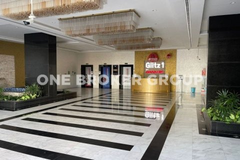 Купить квартиру в Дубай Студио-Сити, Дубай: 3 спальни, 153м², № 414 - фото 14