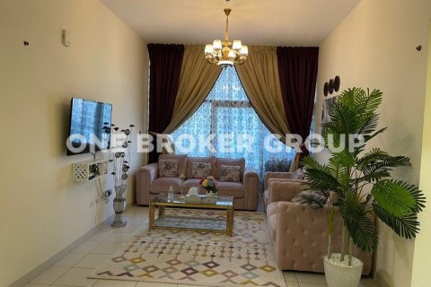 Купить квартиру в Дубай Студио-Сити, Дубай: 3 спальни, 153м², № 414 - фото 5