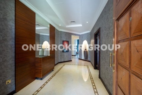 Villa à Palm Jumeirah, Dubai, 4 chambres, 657 m², № 416 - photo 7