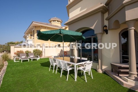 Villa à Palm Jumeirah, Dubai, 4 chambres, 657 m², № 416 - photo 3