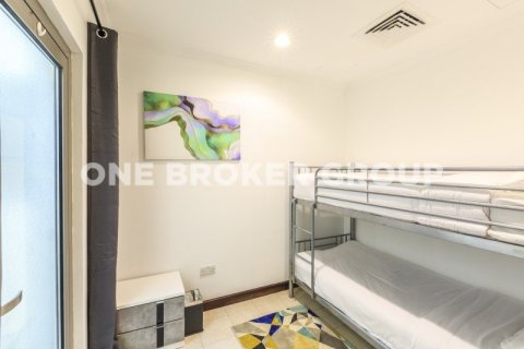 Villa à Palm Jumeirah, Dubai, 4 chambres, 622.4 m², № 415 - photo 5