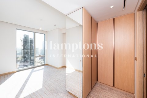 Apartment in Downtown Dubai (Downtown Burj Dubai), Dubai 2 bedrooms, 99.03924315 sq.m. № 69321 - photo 18