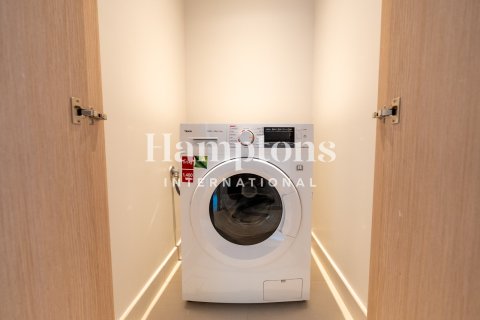 Снять в аренду квартиру в Даунтаун Дубай (Даунтаун Бурдж Дубай), Дубай: 2 спальни, 92.53974927м², № 69318 - фото 2