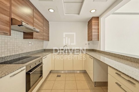 Apartment in Bay Square, Business Bay, Dubai 1 bedroom, 113.71 sq.m. № 128630 - photo 12