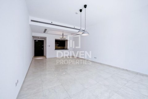 Apartment in Bay Square, Business Bay, Dubai 1 bedroom, 113.71 sq.m. № 128630 - photo 4