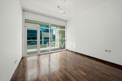 Apartment in Bay Square, Business Bay, Dubai 1 bedroom, 113.71 sq.m. № 128630 - photo 11