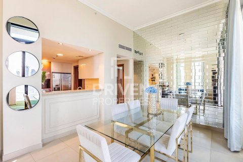 Apartamento en Burj Vista, Downtown Dubai (Downtown Burj Dubai), Dubai, 3 dormitorios, 165.37 m², № 128632 - foto 14