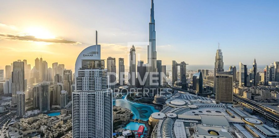 Квартира в The Address Residence Fountain Views, Даунтаун Дубай (Даунтаун Бурдж Дубай), Дубай, 4 спальни, 254м², № 19120
