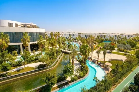 Villa en Palm Jumeirah, Dubai, 4 dormitorios, 498 m², № 112057