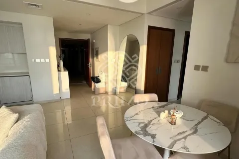 Apartment in Dubai Healthcare City, Dubai 2 bedrooms, 110 sq.m. № 112058 - photo 3