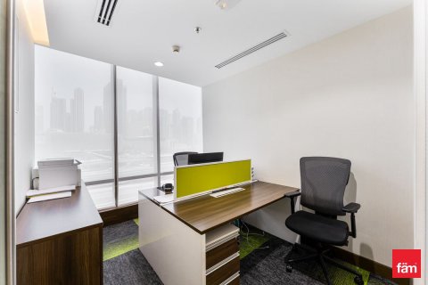 Office in Dubai 451.3 sq.m. № 115083 - photo 2