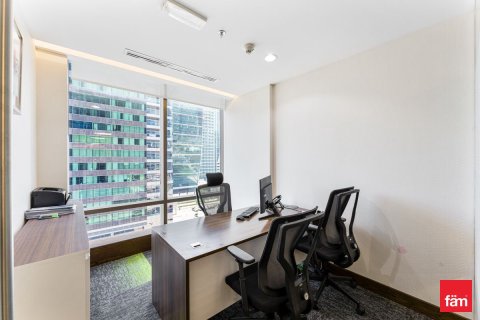Office in Dubai 451.3 sq.m. № 115083 - photo 24
