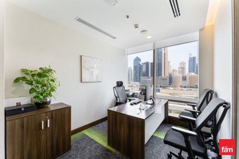 Office in Dubai 451.3 sq.m. № 115083 - photo 25