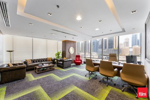 Office in Dubai 451.3 sq.m. № 115083 - photo 4