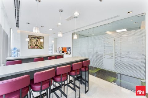 Office in Dubai 451.3 sq.m. № 115083 - photo 10