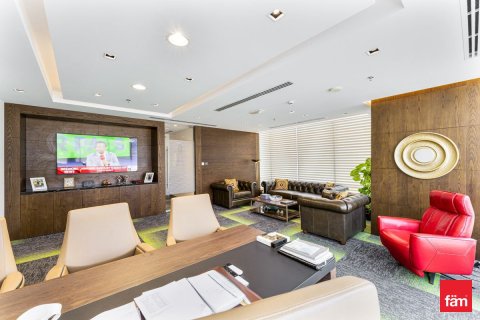 Office in Dubai 451.3 sq.m. № 115083 - photo 14