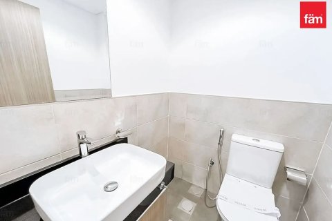 Villa in Dubai 4 bedrooms, 112.2 sq.m. № 115086 - photo 5