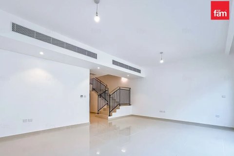 Villa in Dubai 4 bedrooms, 112.2 sq.m. № 115086
