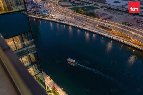 Apartment in Business Bay, Dubai 3 bedrooms, 176.5 sq.m. № 115089 - photo 30