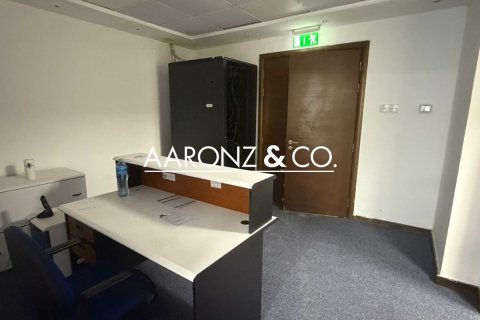 Office in Business Bay, Dubai 94 sq.m. № 96659 - photo 6