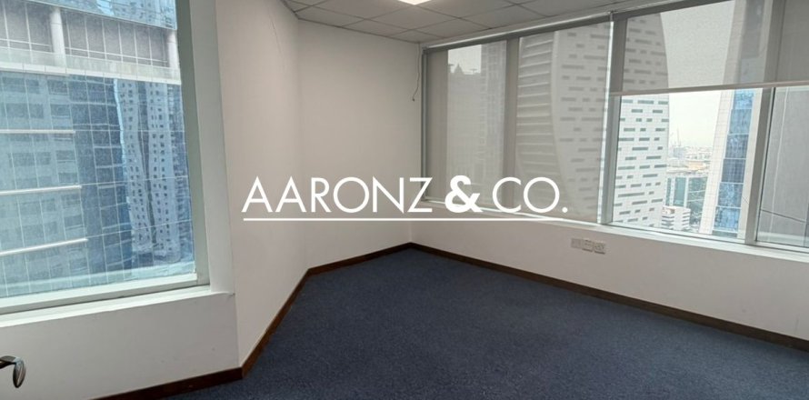 Office in Business Bay, Dubai 94 sq.m. № 96659
