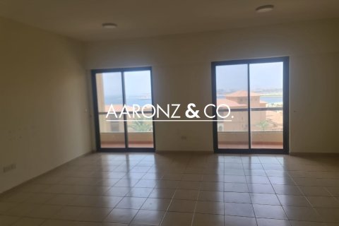 Apartment in Jumeirah Beach Residence, Dubai 2 bedrooms, 131 sq.m. № 96660 - photo 4