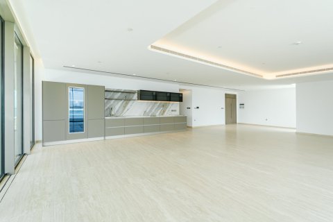 Apartment in Palm Jumeirah, Dubai 3 bedrooms, 559 sq.m. № 120381 - photo 4