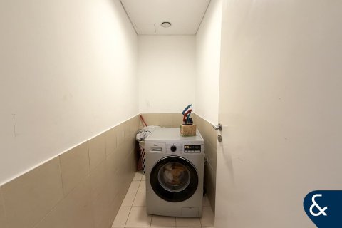 Apartment in Town Square, Dubai 3 bedrooms, 131 sq.m. № 98325 - photo 23