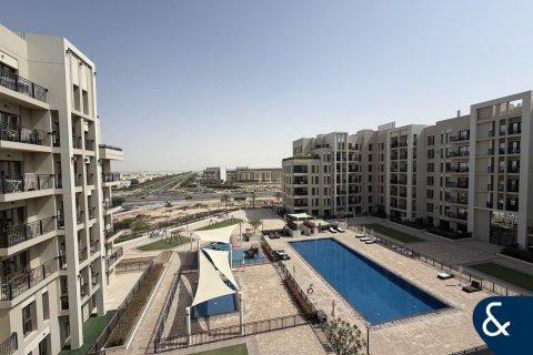 Apartment in Town Square, Dubai 3 bedrooms, 131 sq.m. № 98325 - photo 10