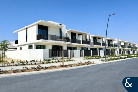 Таунхаус в The Valley, Дубай, 4 спальни, 240м², № 98314