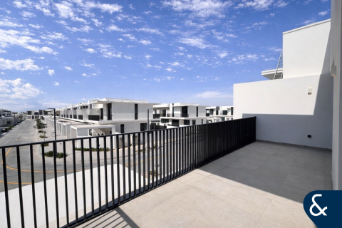 Купить таунхаус в The Valley, Дубай: 4 спальни, 240м², № 98314 - фото 10