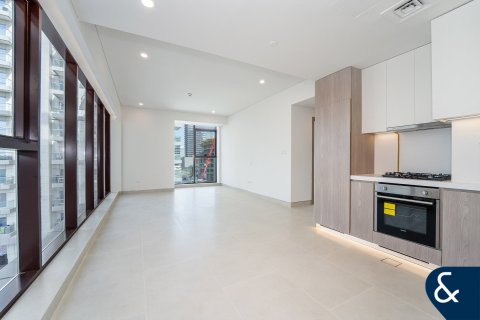 Apartment in Dubai Sports City, Dubai 2 bedrooms, 102 sq.m. № 98324